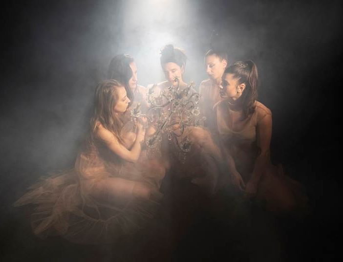 “Puccini Dance Circus Opera” di compagnia Blucinque il 9 dicembre al teatro Colosseo