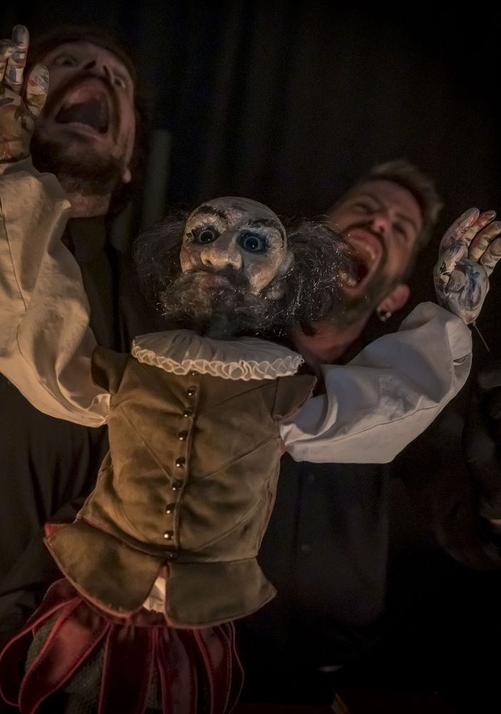 &quot;Incanti&quot; spegne 30 candeline e porta alla Casa del Teatro marionette, ombre, pupazzi