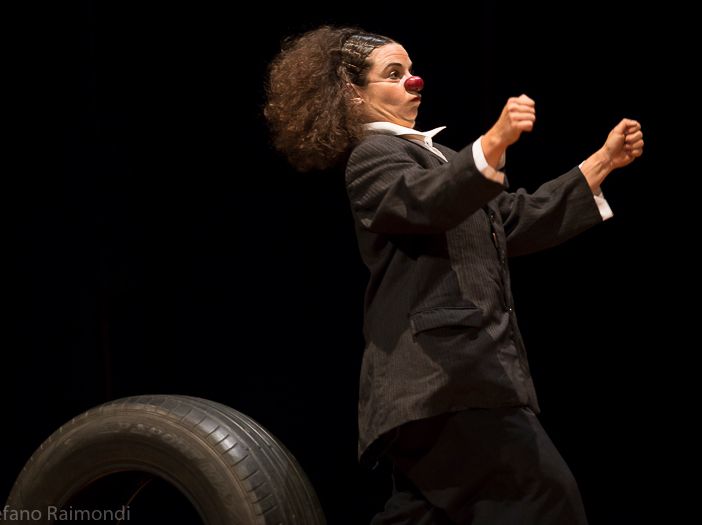 La clownerie al femminile di Teresa Bruno alla Casa del Teatro Ragazzi
