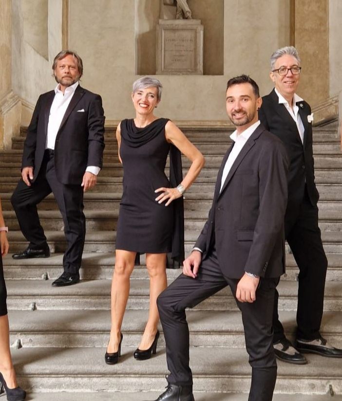 La storia del gruppo corale, nato dall'idea di Davide Motta Frè