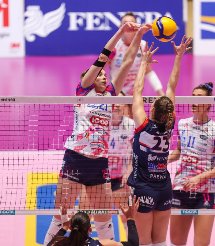 Volley: Reale Mutua Fenera Chieri, al via la campagna abbonamenti
