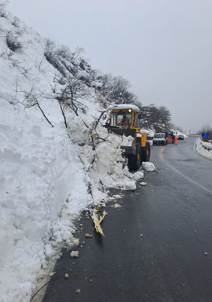 Pericolo valanghe rientrato: riaperte le provinciali 169 e 170