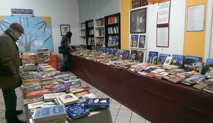 Nichelino, oggi il via alla quarta edizione del Salone del Libro usato: tremila titoli in offerta a 1 euro