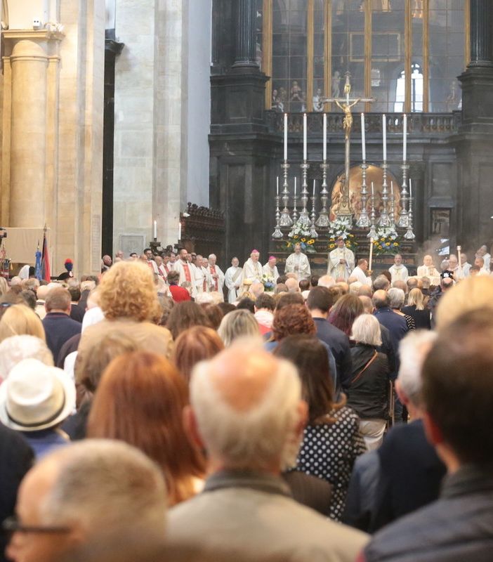 Mons. Repole ricorda Papa Francesco: &quot;Chiesa custodisca e trasmetta la sua eredità&quot;