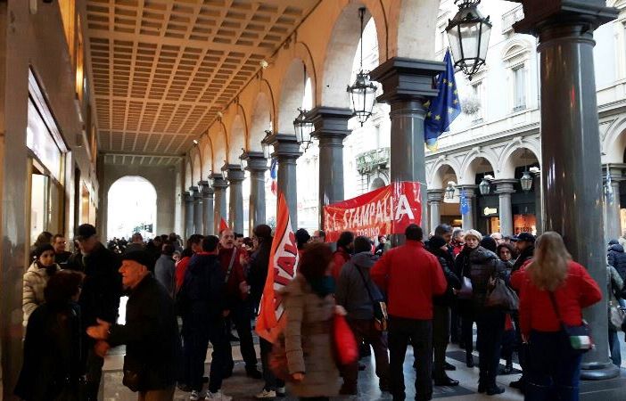 Disdetta del contratto aziendale: i dipendenti Telecom proclamano lo sciopero