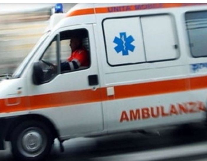 Scontro tra un furgone e un'auto a La Cassa, gravi un 17enne e un 22enne