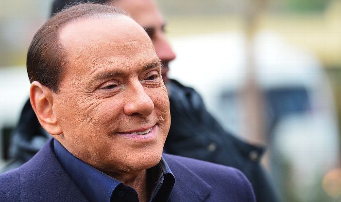 Berlusconi: &quot;Colpito dal caso del barista di Torino multato per il caffè agli agenti&quot;
