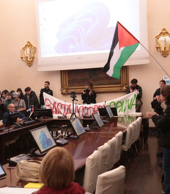 Tentativo di mediazione fallito tra Università e occupanti: &quot;Indisponibilità dei manifestanti a negoziare&quot;