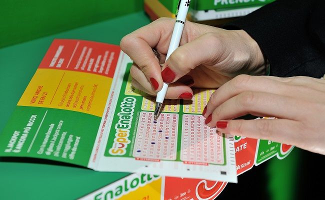 SuperEnalotto, a San Giusto Canavese un 4 stella da 55 mila euro