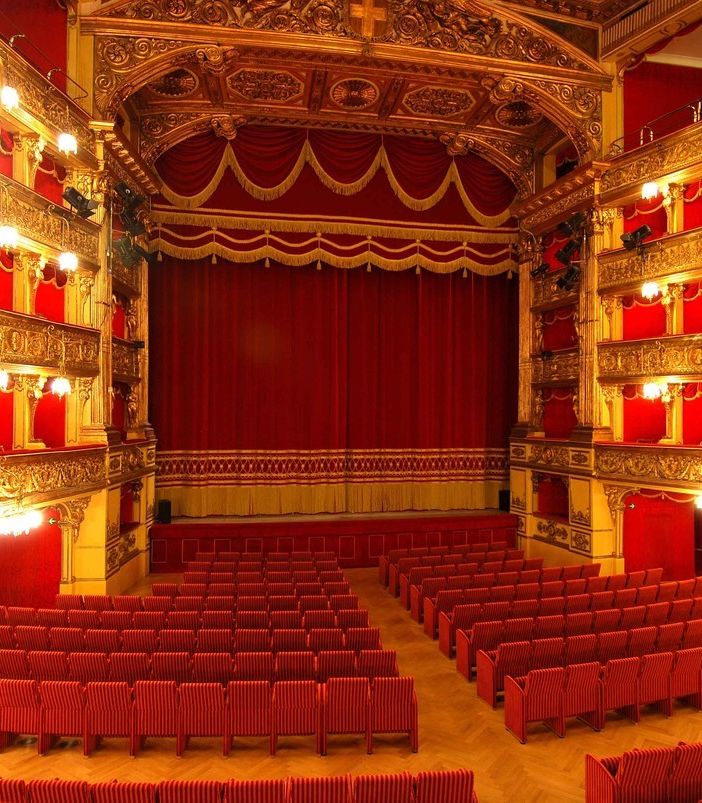 Alla scoperta del teatro Carignano e del Gobetti, accompagnati dagli attori