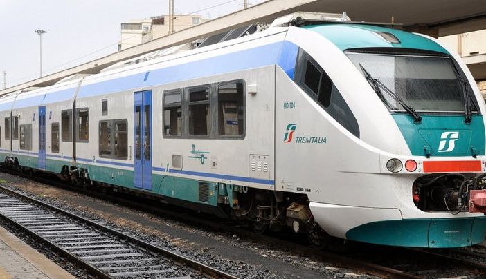 Trenitalia: domenica e festivi più treni per raggiungere la Liguria