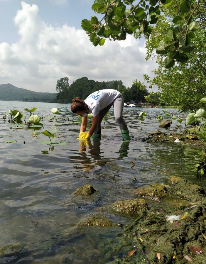 Inquinati 16 dei 24 punti monitorati da Goletta verde nei laghi del Piemonte