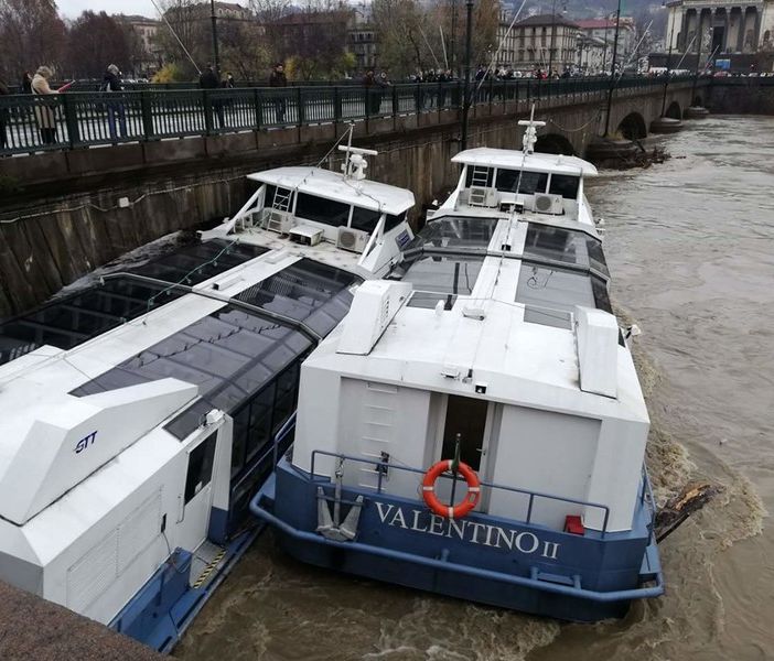 Il vecchio battello &quot;Valentino&quot;
