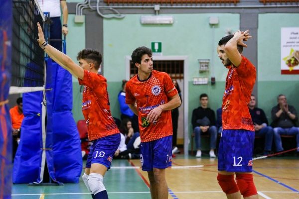 Il Volley Parella Torino Maschile in casa contro il Gerbaudo Volley Savigliano: la prima da capoclassifica