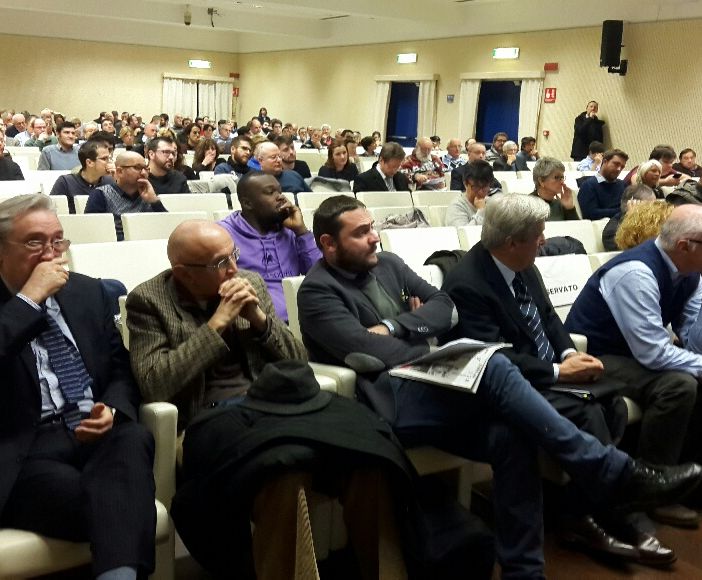 Lavoro giovanile: Monsignor Nosiglia ammonisce lo stato