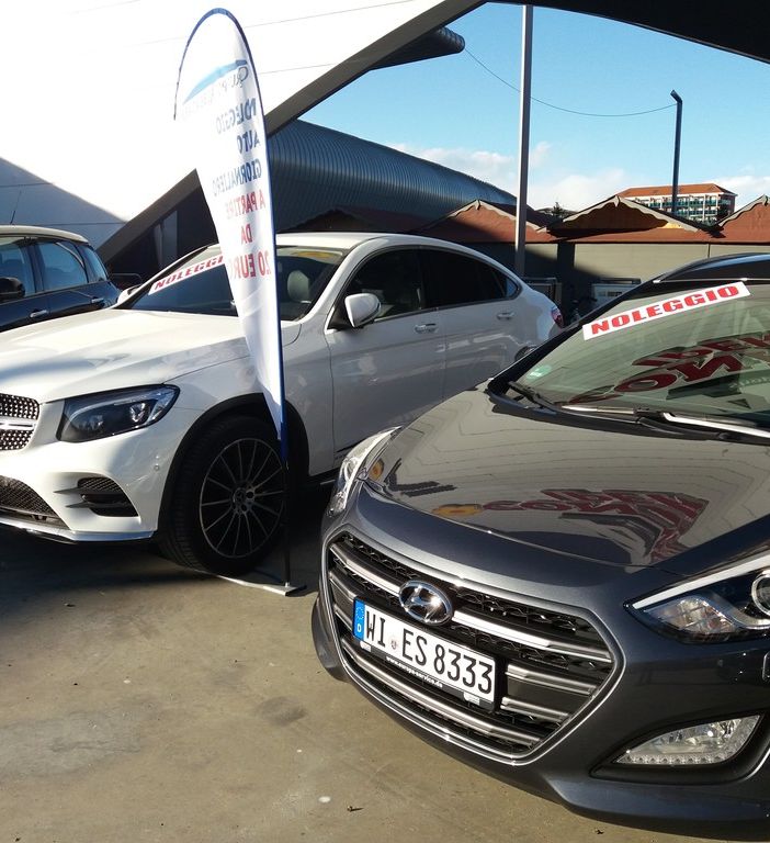 Albeacars: a Torino il noleggio auto a portata di click