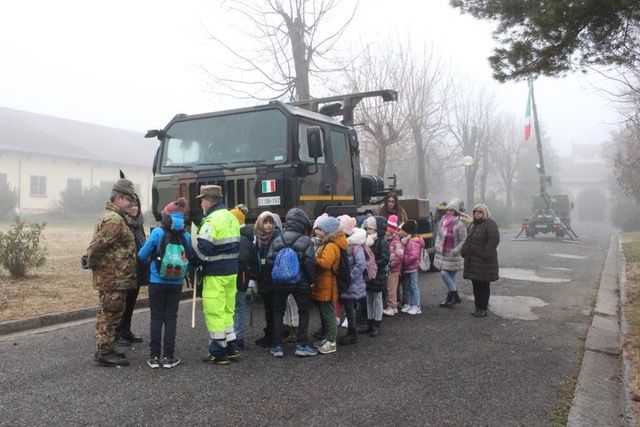 alpini rivoli e studenti elementari