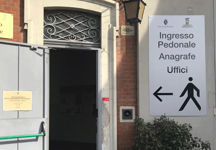 Problemi Anagrafe Centrale, Rolando: &quot;Più postazioni: metteremo pellicola protettiva sui vetri&quot;