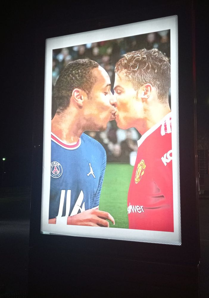 La nuova opera con Ronaldo e Henry