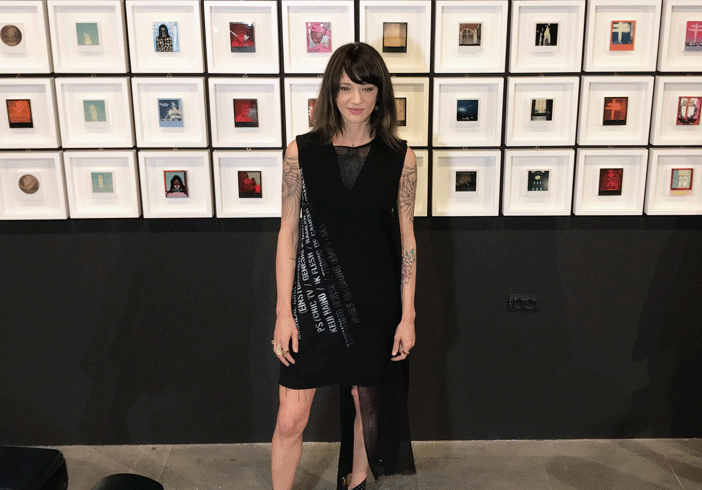 Asia Argento Antologia Analogica: al Museo del Cinema di Torino si racconta con le polaroid (FOTO e VIDEO)