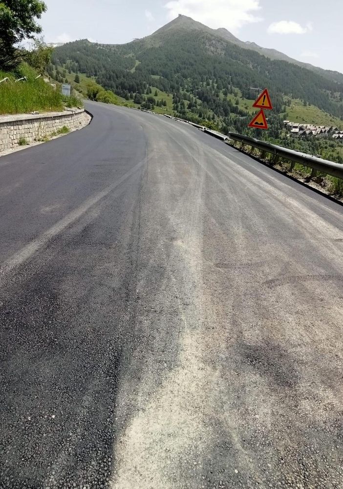 La provinciale 23 del Sestriere nuovamente transitabile (a senso unico alternato)