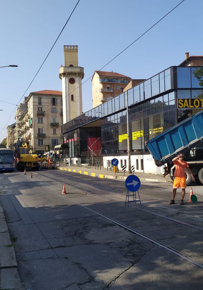 Asfalto nuovo su Via Cigna