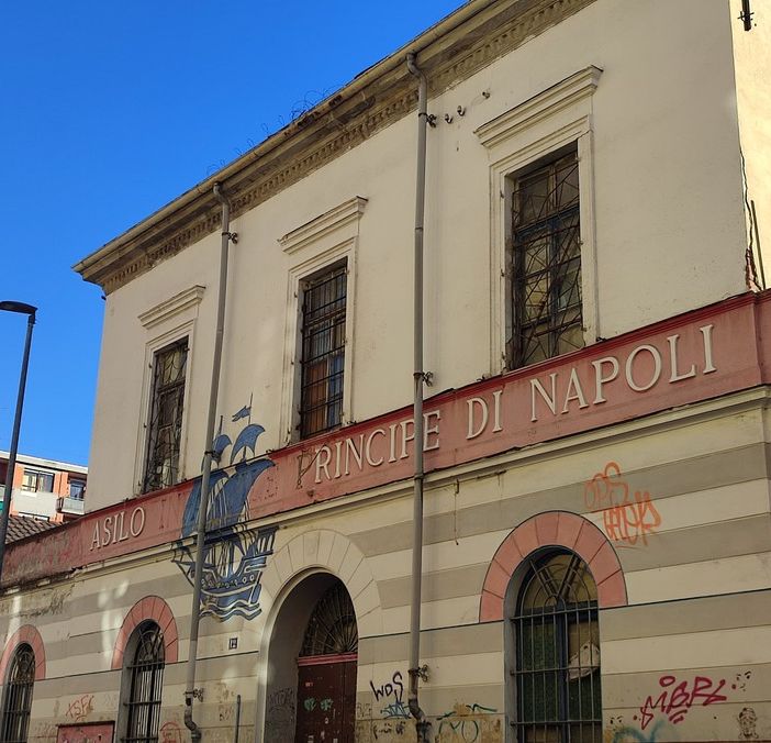 Da asilo occupato ad...asilo abbandonato: a quasi 6 anni dallo sgombero, in via Alessandria a regnare è il nulla