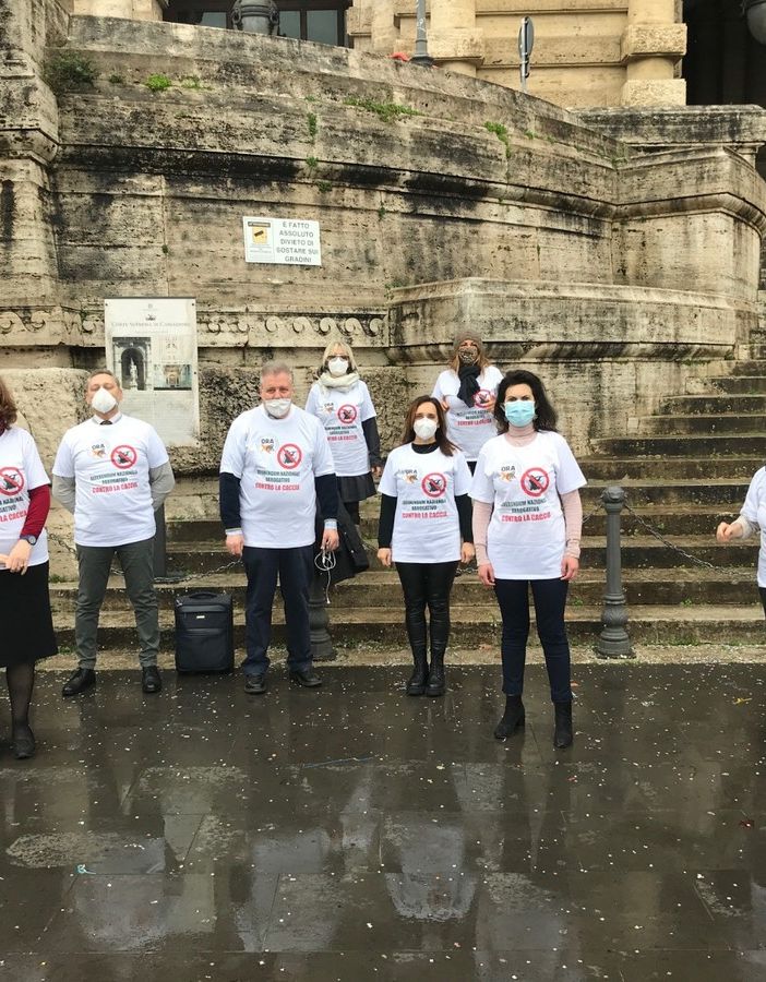 attivisti Movimento “Ora Rispetto per tutti gli Animali”