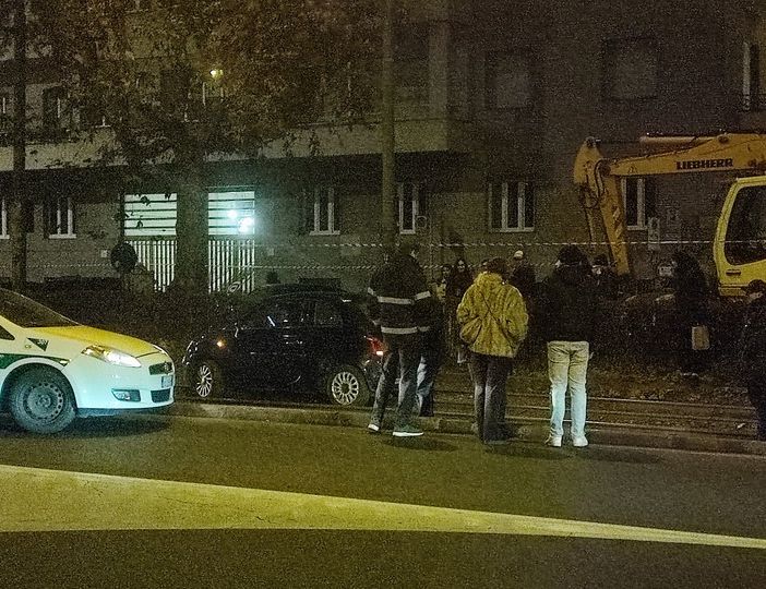 Sono tante le auto che arrivando da via Bonafous non vedono il bivio
