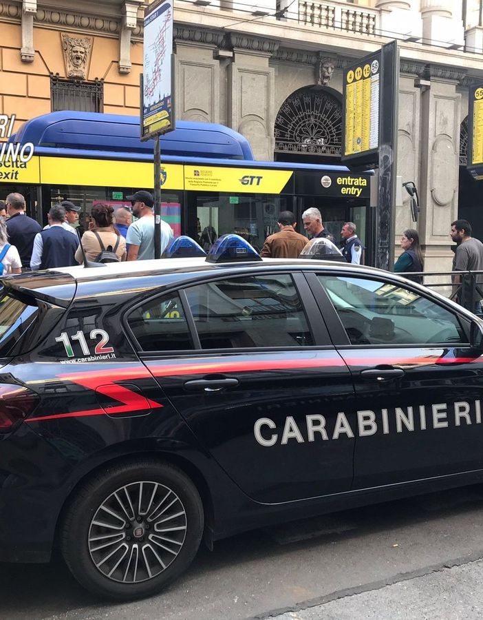 auto dei carabinieri