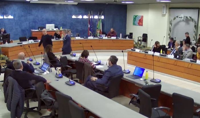 consiglio comunale nichelino 30-3