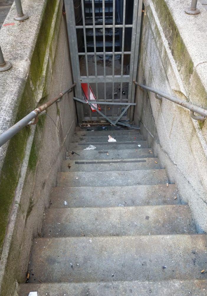 bagni pubblici piazza Palazzo di Città