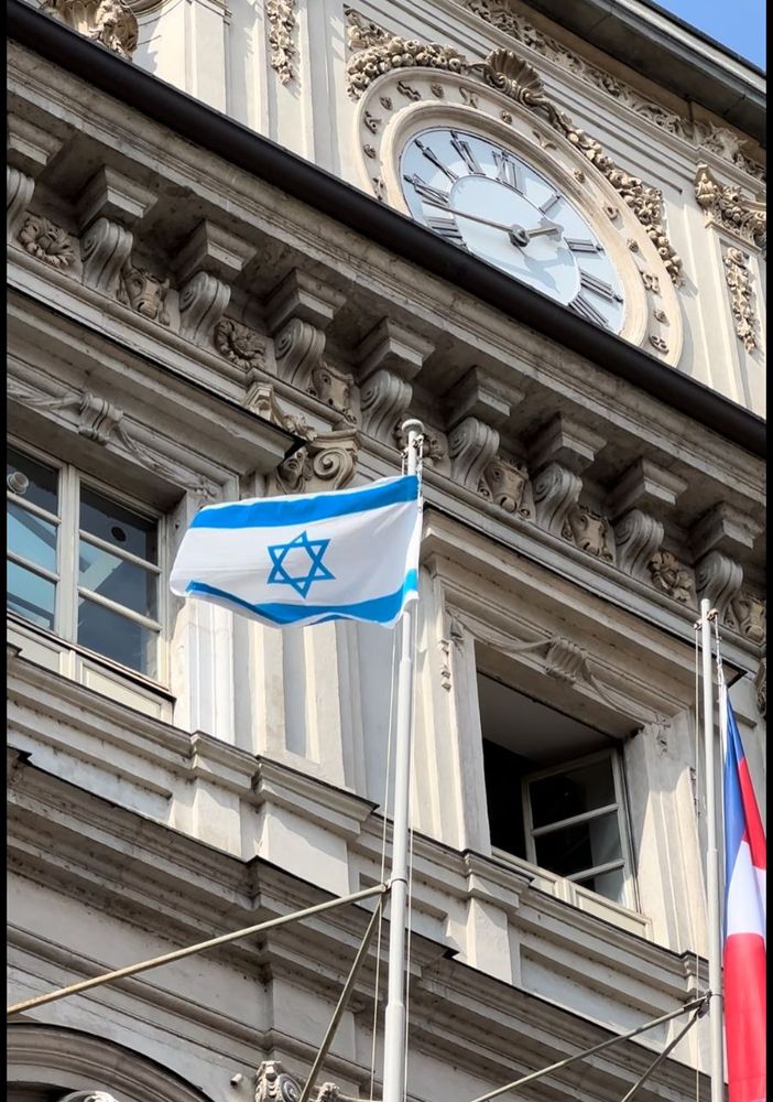 silvio viale e bandiera israele