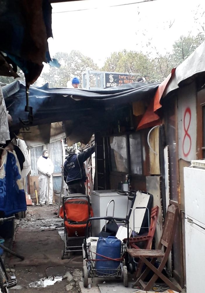 Campo abusivo rom di via Germagnano: abbattute 28 baracche abusive [VIDEO]