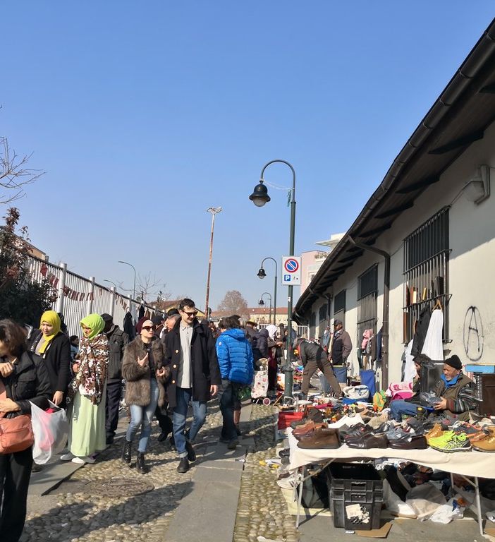 Libero Scambio a Borgo Dora con plance per la merce e certificazioni Isee per i venditori: la proposta della Circoscrizione 7