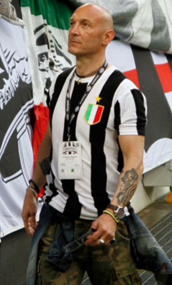 La mia Curva è una bandiera