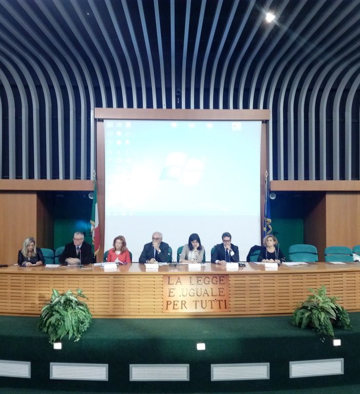 &quot;La prostituzione è innanzitutto un problema umanitario, bisogna fare inclusione&quot;