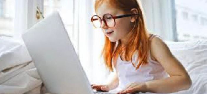 bimbi al computer