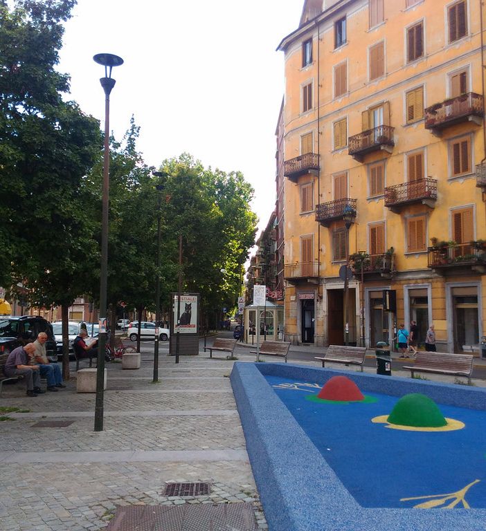 Borgo Rossini, aree pedonali e parcheggi