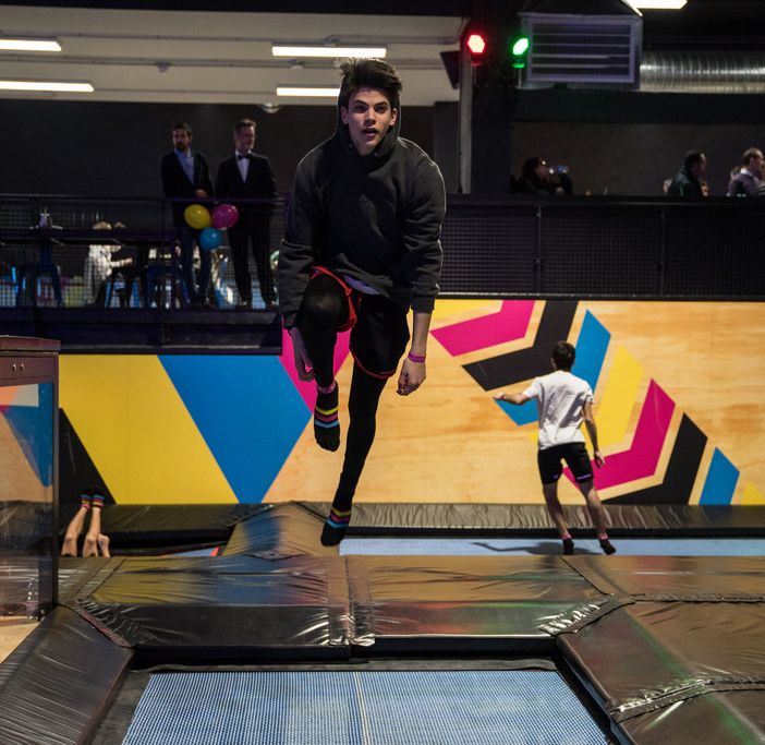 Nichelino, fare un salto da Bounce è già diventato di moda