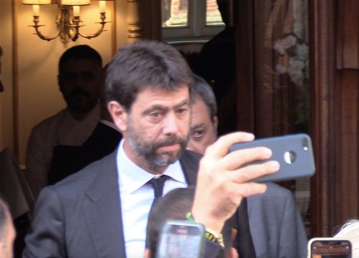 Andrea Agnelli, matrimonio segreto in Umbria: si è sposato con Deniz Akalin