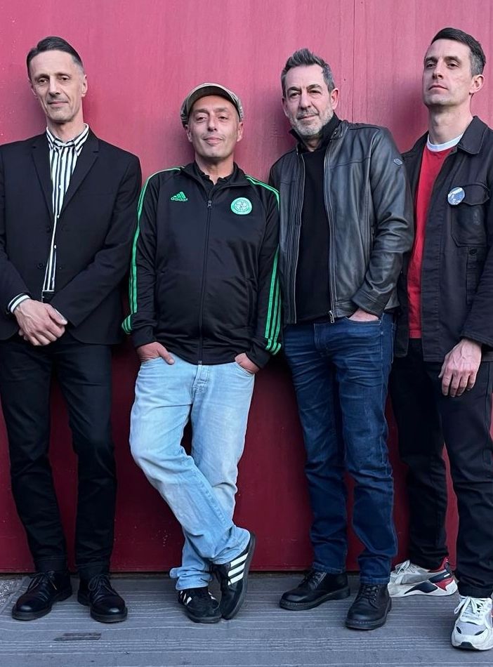 Trent'anni di “Jack Frusciante è uscito dal gruppo”: lo spettacolo musicale con Enrico Brizzi al Magazzino sul Po