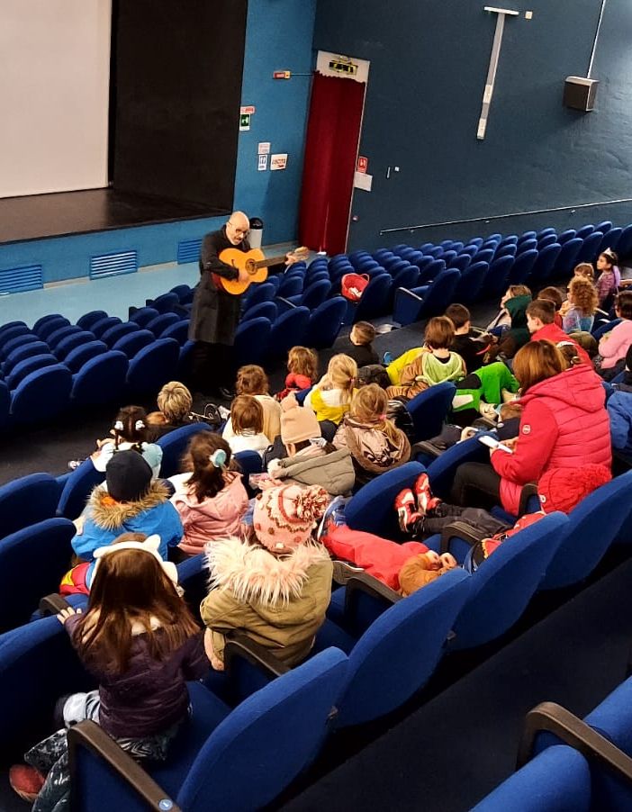 Fare lezione al cinema: proiezioni, visite e laboratori. Le proposte di Agis per l’anno scolastico 2024/2025