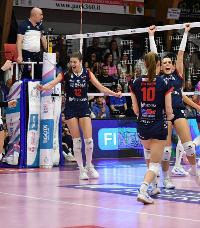 Volley, la Reale Mutua Fenera Chieri ’76 batte 3-0 Novara