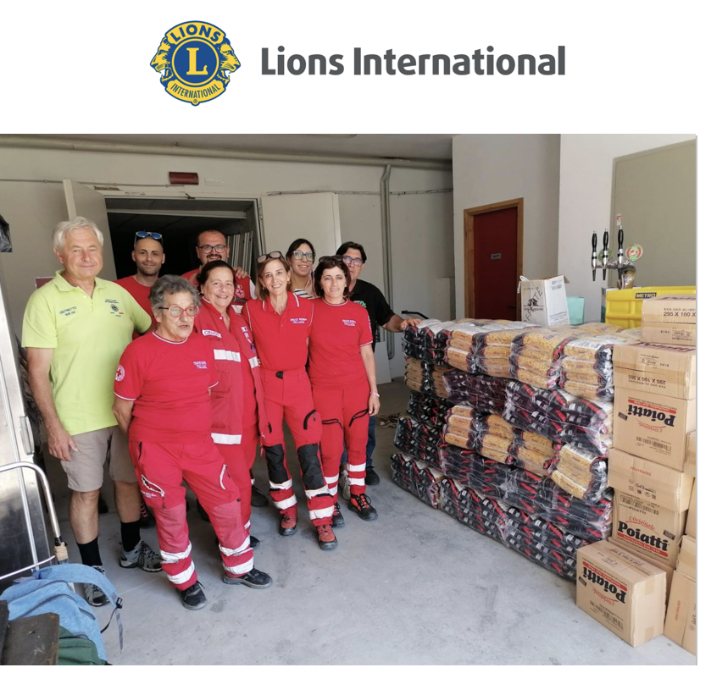 Bardonecchia: bottiglie d'acqua, pasta e altri viveri donati dal Lions International