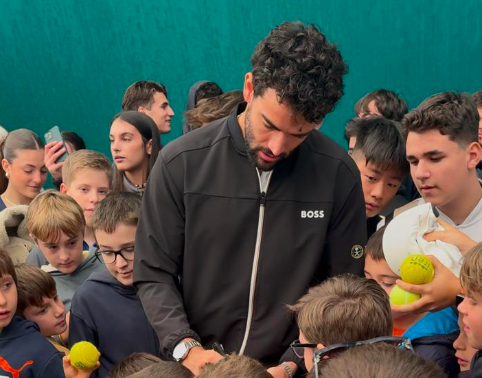 Matteo Berrettini incontra i giovani tennisti al Circolo Tennis Le Pleiadi di Moncalieri