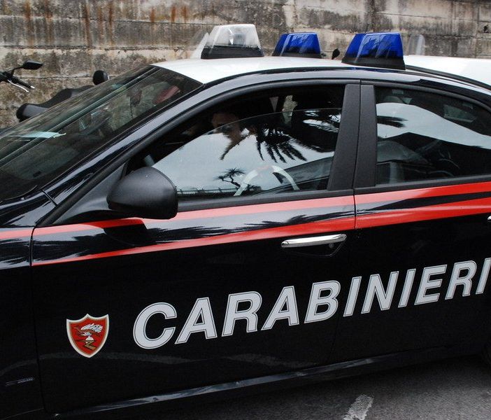 Aveva 2,3 chili di droga in casa: arrestato a Villafranca Piemonte