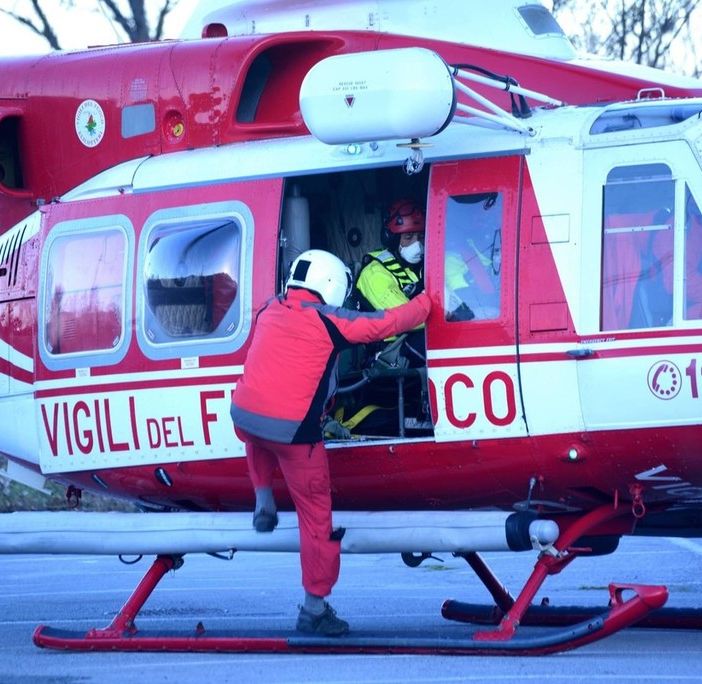 Bardonecchia, escursionista perde il sentiero mentre rientra da Poggio Tre Croci: soccorsa dai vigili del fuoco