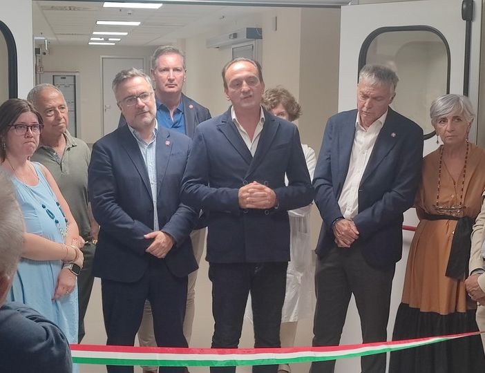Nuova terapia intensiva al Maria Vittoria. Cirio: &quot;Queste opere sono l'eredità del covid&quot;