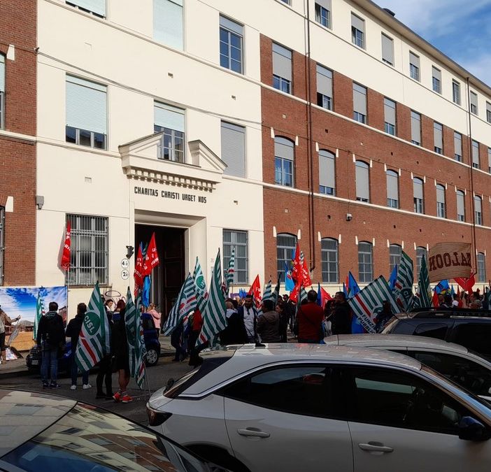Anziani e disabili, il &quot;far west&quot; si sposta al Cottolengo: la protesta delle case di cura
